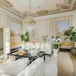 The Marble Penthouse Apartmán