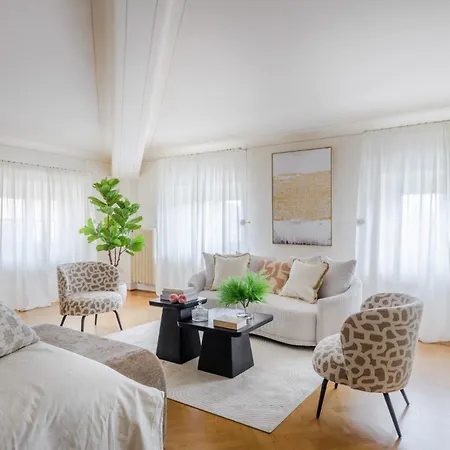 The Marble Penthouse Appartement Lucca