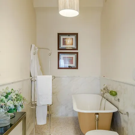 The Marble Penthouse Lucca